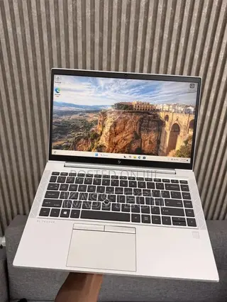 Laptop HP EliteBook 845 G7 8GB AMD Ryzen 5 SSD 256GB