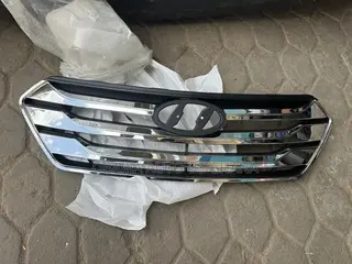 Hyundai Santafe 2013 2014 2015 2016 Grill Grille/ Top Shells