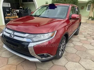 Mitsubishi Outlander 2.4 PHEV AWD 2018 Red