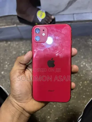 Apple iPhone 11 64 GB Red