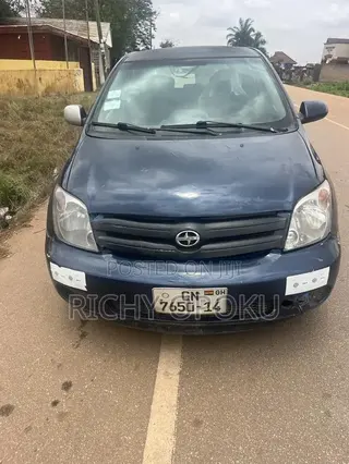 Scion xA Base 2006 Blue
