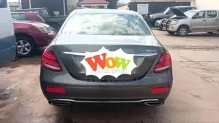 Mercedes-Benz E300 2018 Gray