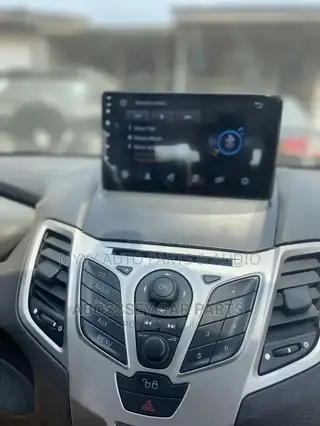 Car Play and Screen for Ford Fiesta 2011