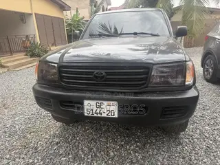 Toyota Land Cruiser 79 Series 2002 Gray