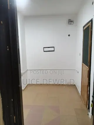 1bdrm House in Community 25 for rent