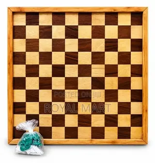 Draft or Dame Board Game