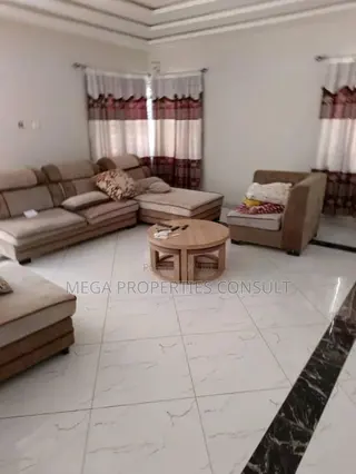 Furnished 2bdrm House in Lake Side Estate for rent