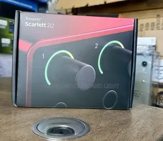 Focusrite Scarlett 2i2 4th USB Audio Interface