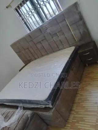 King Size Bed and Bed Frame With Side Drawers and Ottoman