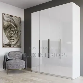 High-Gloss Wardrobe Interior Design for Glamorous Spaces