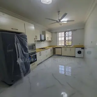 3bdrm Apartment in Pleasantplaces, School Junction for rent
