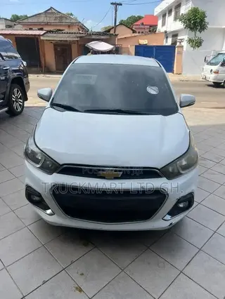Chevrolet Spark LT w/2LT CVT 2016 White