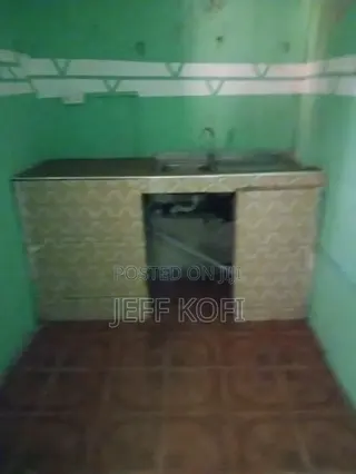 1bdrm Apartment in Jeff Estate Agency, Dzorwulu for rent