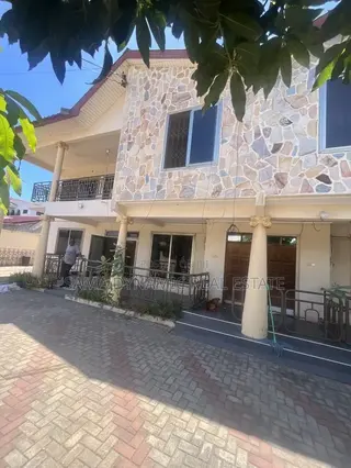 3bdrm Apartment in Coastal, Spintex for rent