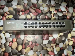 Tenda 24 Port Switch