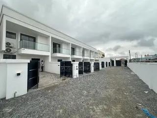 2bdrm Townhouse/Terrace in Nmai Dzorn for sale