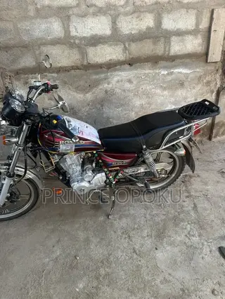 Royal Motorcycle 2026 Purple