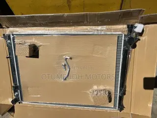 Hyundai Santa Fe 2012 ,2013,14,15-2018 Radiator (Water Tank)