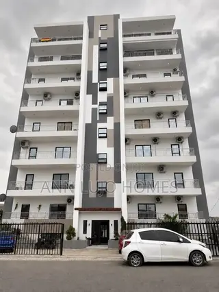 3bdrm Apartment in Lincoln School Area for sale