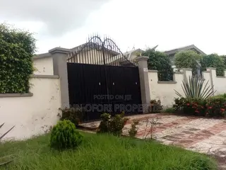 1bdrm Apartment in Ayeduase K 5, Kumasi Metropolitan for rent