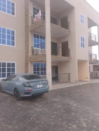 2bdrm Apartment in Lakeside Estate for rent