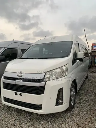 Toyota HiAce 2020 White