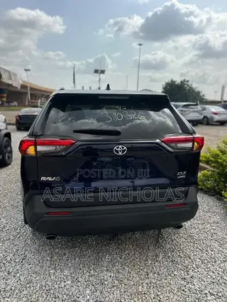 Toyota RAV4 2022 Black