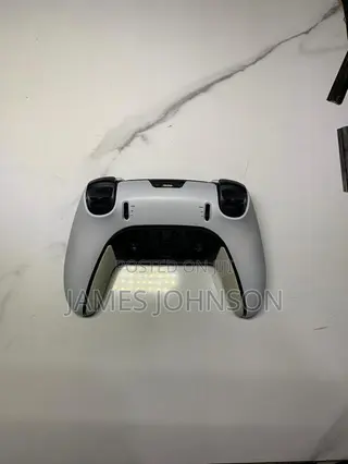 Dual Sense Edge Pro Controller