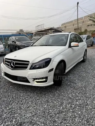 Mercedes-Benz C250 2014 White