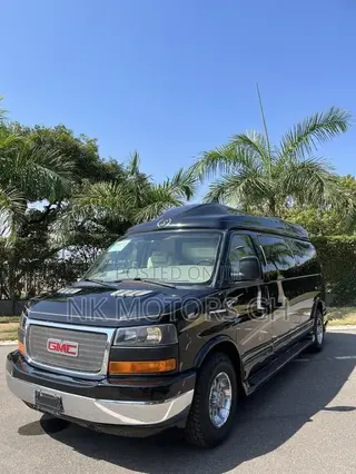 GMC Savana 3500 2012 Black