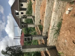 3bedrooms/Story Building Up to Floor Level for Sale at Santasi Darko