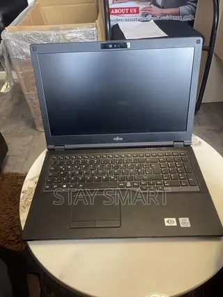 Laptop Fujitsu Lifebook E557 8GB Intel Core i5 SSD 256GB