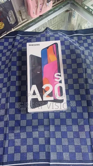 New Samsung Galaxy A20s 64 GB Green