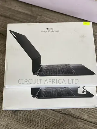 Apple iPad Pro 11inch Magic Keyboard
