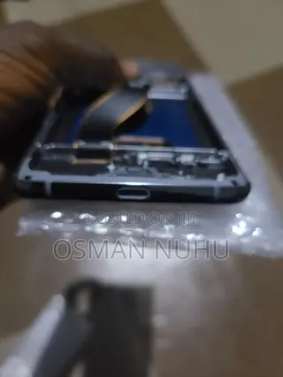S20 Plus Screen