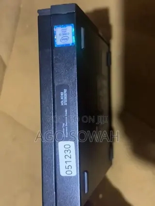 Desktop Computer Dell OptiPlex 7040 16GB Intel Core i5 SSD 256GB