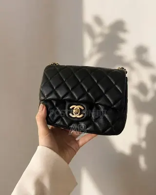 Classic Chanel Mini Handbag Lambskin Gold-Tone Hardware