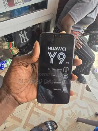 New Huawei Y9 2019 128 GB Black
