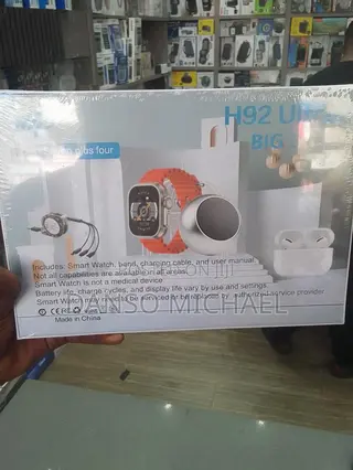 H92 Ultra 3 Big 2.3 Smart Watch, Including Airpod Pro 6, Mini Bluetoot