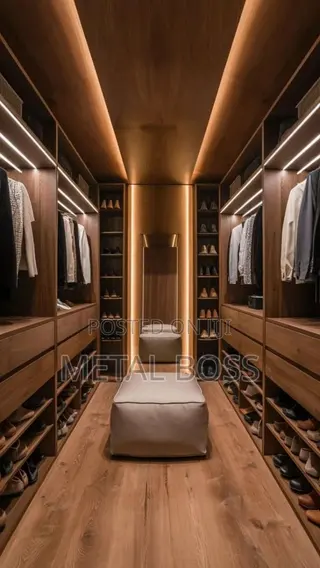 Walk in Closet Custom Made