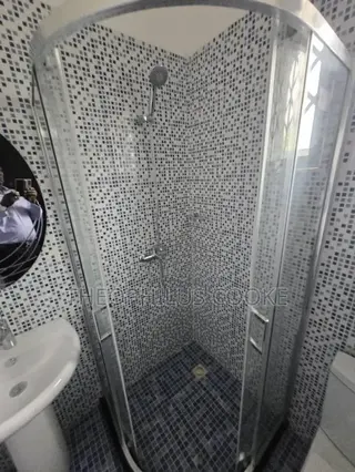 2bdrm Shared Apartment in Ubuntu Heaven, Oyibi for rent