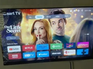 Smaft 32” Television