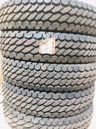 225/95r16c - DUNLOP , BRIDGESTONE and Other Brands