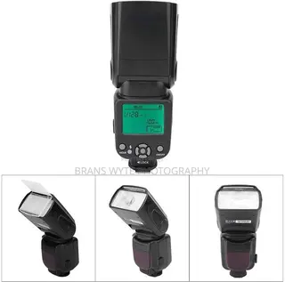 Triopo Tr-950 Speedlite Flash Light