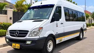 Mercedes-Benz Sprinter 2011 White