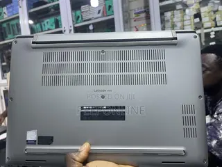 Laptop Dell Latitude 7400 8GB Intel Core I5 SSD 256GB
