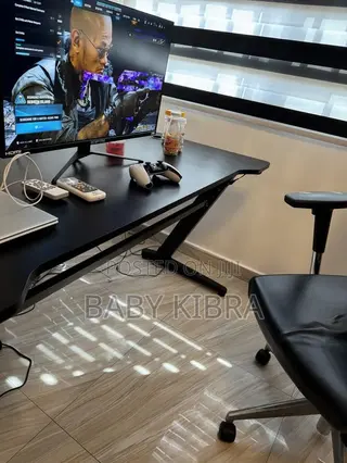 Newly Used Gaming Desk