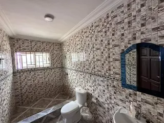 5bdrm House in Franco, Kwabenya for rent
