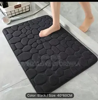 Plush Coral Bath Mat