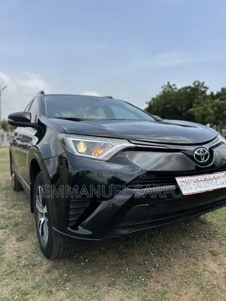 Toyota RAV4 LE 4dr SUV AWD (2.5L 4cyl 6A) 2018 Black